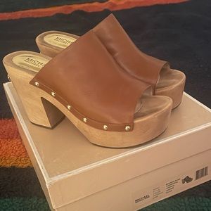 Michael Kors brown leather mule